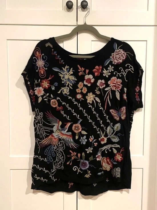 Johnny Was Black Floral Embroidered multicolor Cotton Top Size Large - Picture 1 of 8